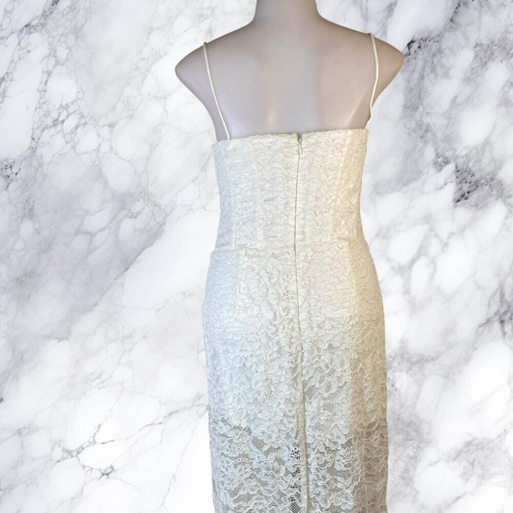 Lovers and Friends Daniela Gown - White - Picture 9 of 12
